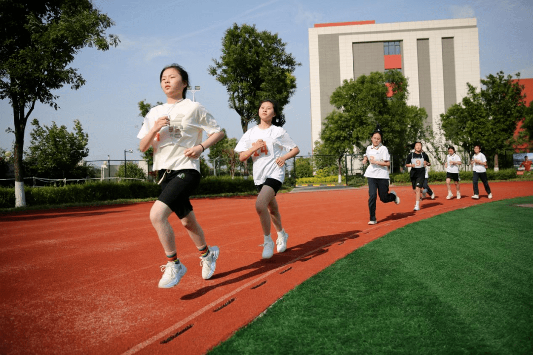 初中体育有哪些运动项目,效能解答解释落实_游戏版121,127.12